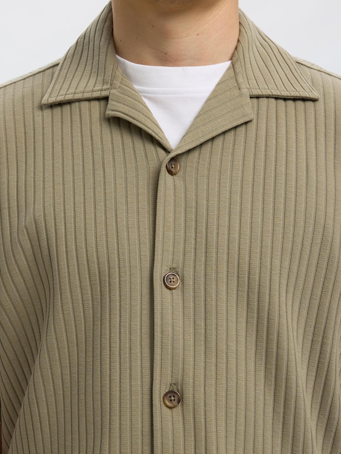 model_shot-detail